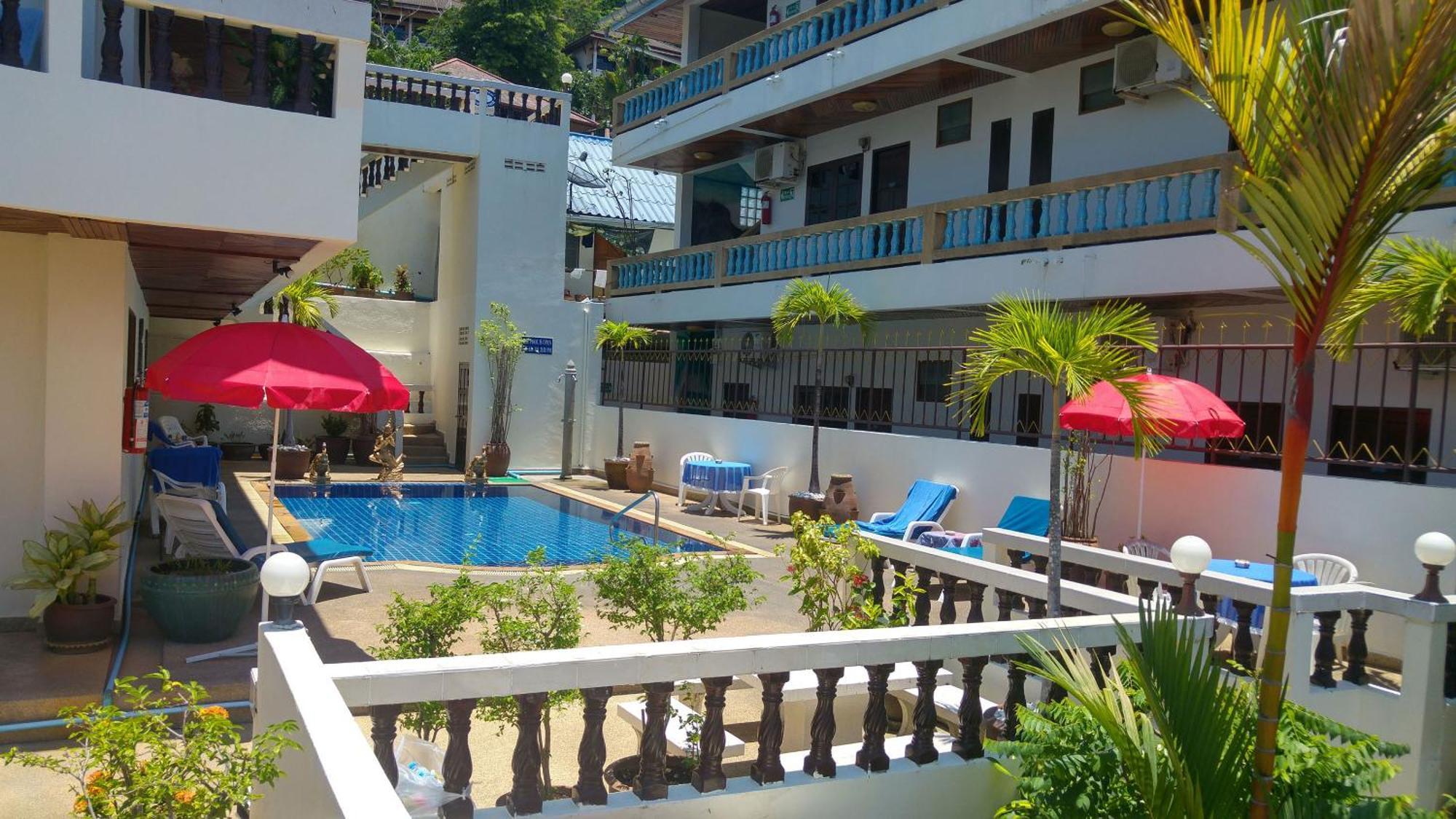 Blue Sky Residence Patong Exteriör bild