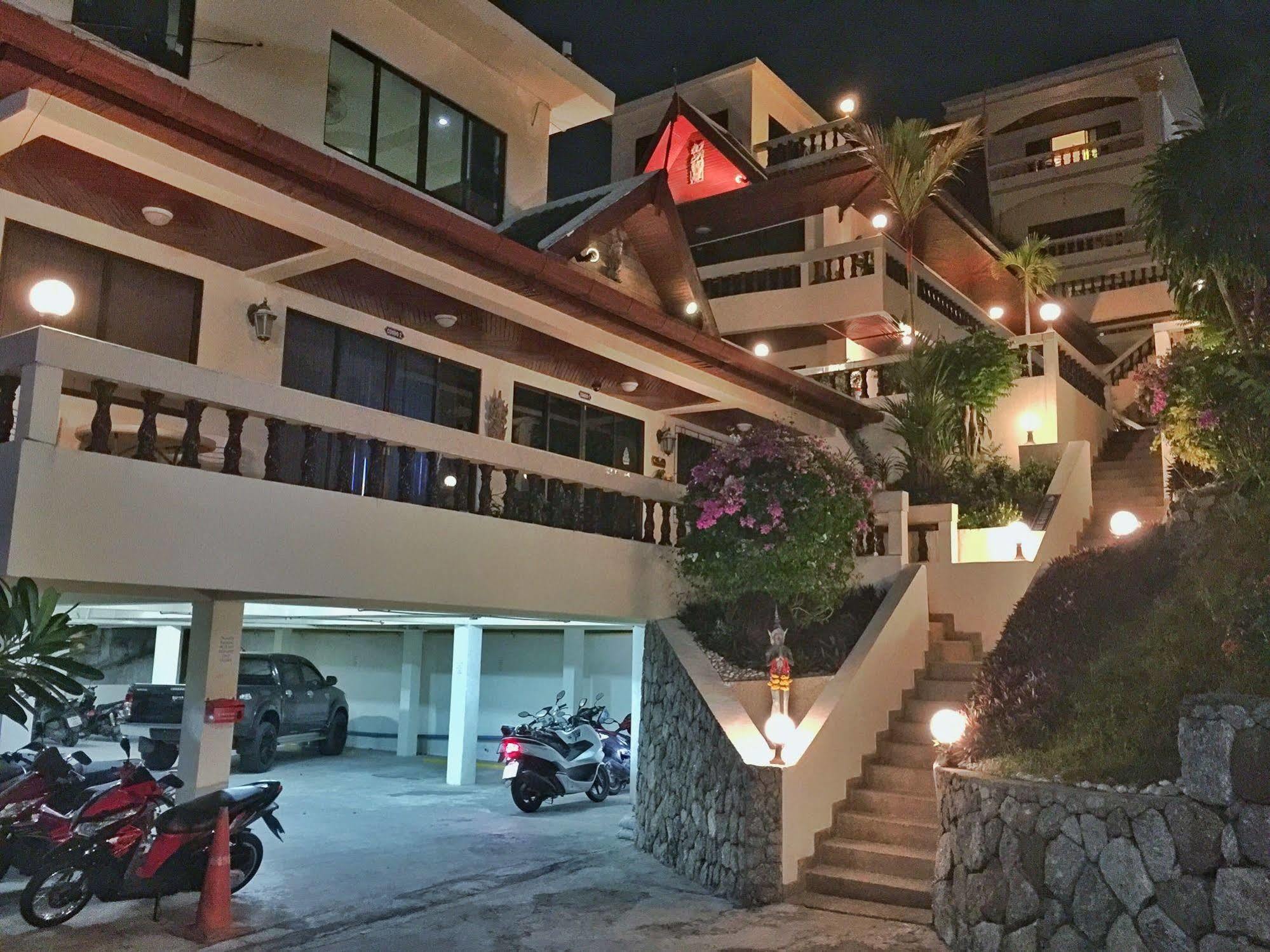 Blue Sky Residence Patong Exteriör bild